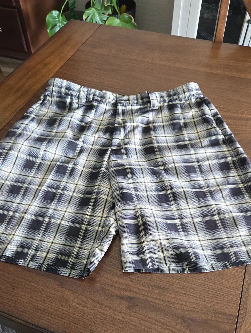 Izod Plaid Men's Shorts in Black White & Yellow